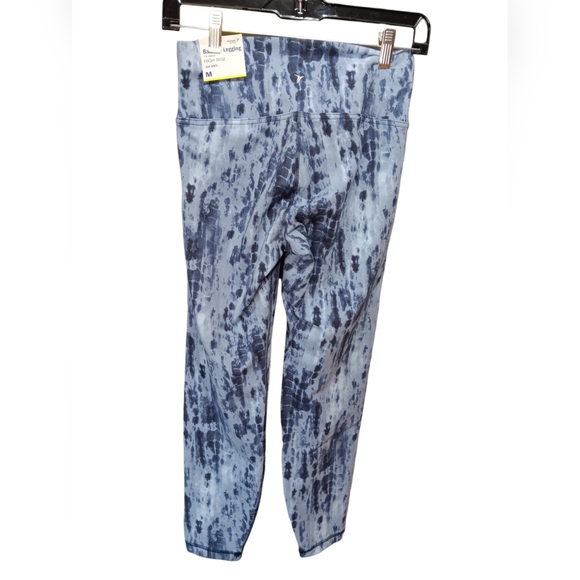 Old Navy Active Legging - Medium - Picture 2 of 5
